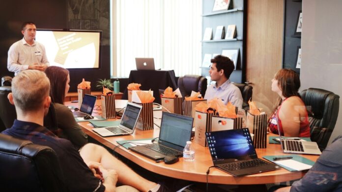 HR Leaders to Focus on People Again Here's Why